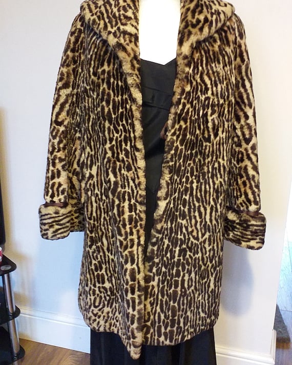 1950s leopard print coat