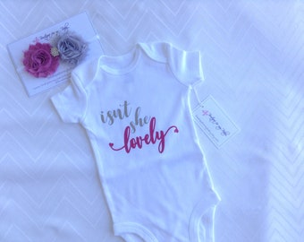 Is ze niet een mooie romper, is ze niet een mooie bodysuit, babymeisje rompertje, gepersonaliseerde meisjes rompertje, aangepaste outfit, baby rompertje, babycadeau