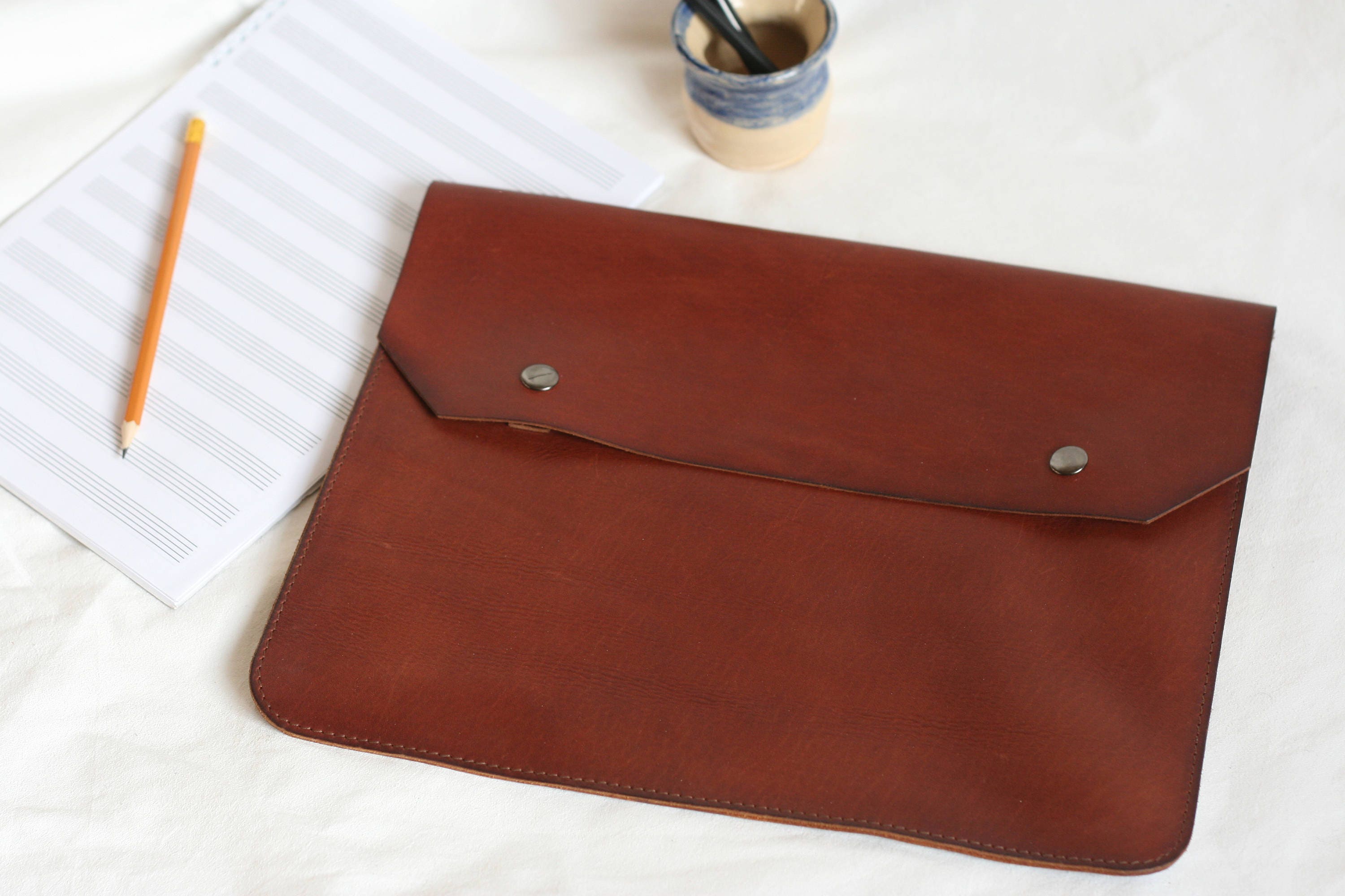 Handmade Crazy Horse Leather Folder: Personalized Document Holder A4/A3 ...
