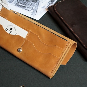 Personalized Wallet  Leather Wallet  Custom Wallet  Women's Leather Wallet  Gift for Mom  Handmade Leather Wallet  Anniversary Gift