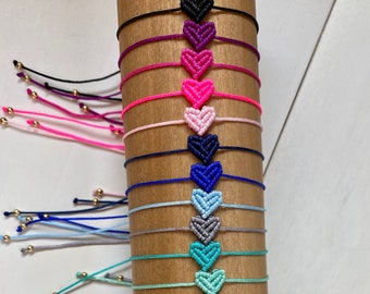 Make It Real: Macrame DIY Friendship Bracelets - Create Unique Cord Charm  Bracelets, Master 8 Knotting Techniques, 114 Pieces, Tweens & Girls Ages 8+