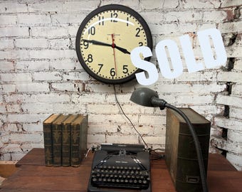 Vintage 1930s General Electric Model 1F412 Clock - Etsy