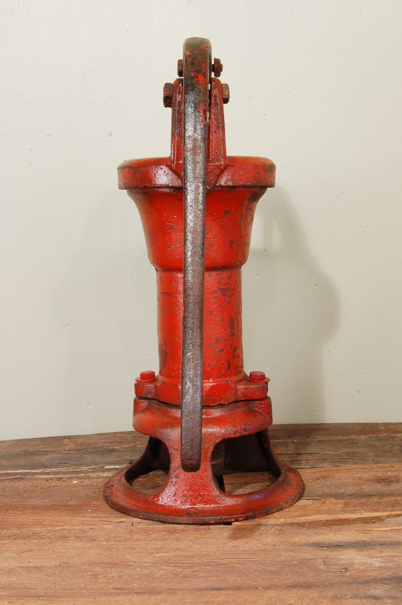 Vintage Cast Iron Hand well Water Pump/Cistern Pump / Pitcher Etsy