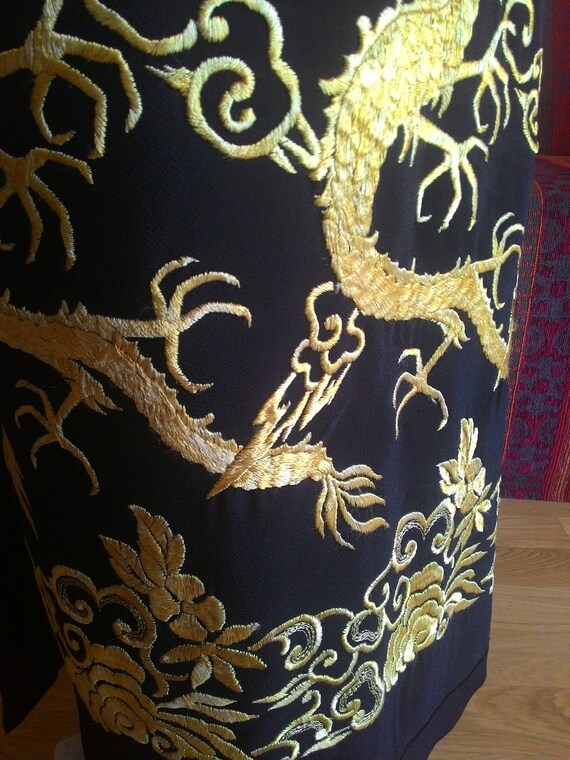 Vintage Kimono 1930s pure silk dragons embroidere… - image 8