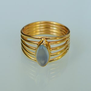 Gold Ring Edelstein Chalcedon Marquise zierlich blau Statement Handarbeit Größe 59 Bild 4