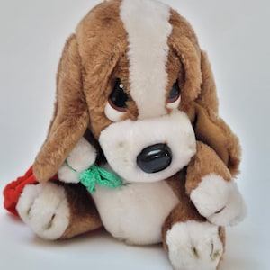 Applause Sad Sam Basset Hound Puppy Dog with Santa Bag Plush Stuffed Toy Vintage 1988