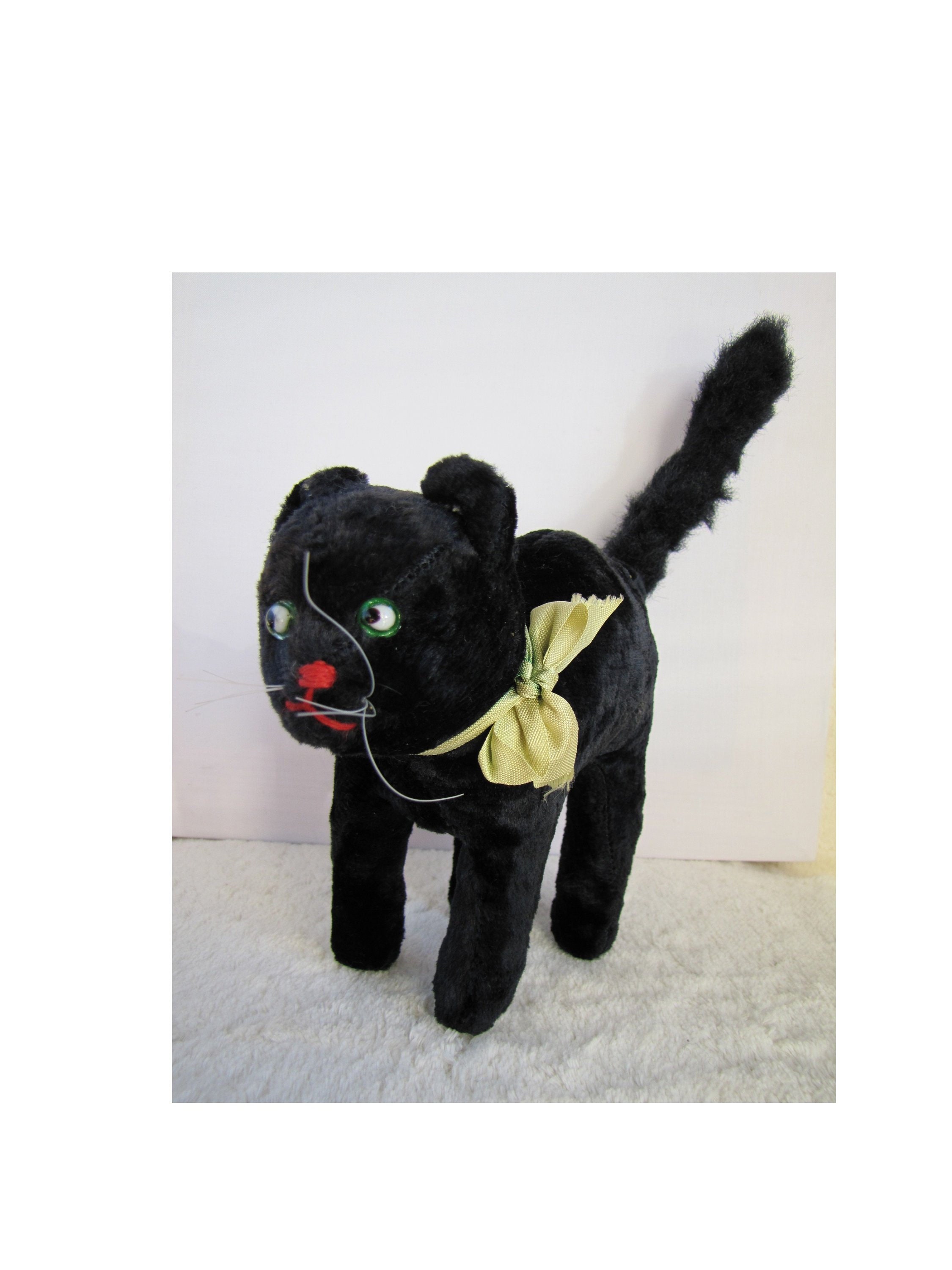 steiff scary cat
