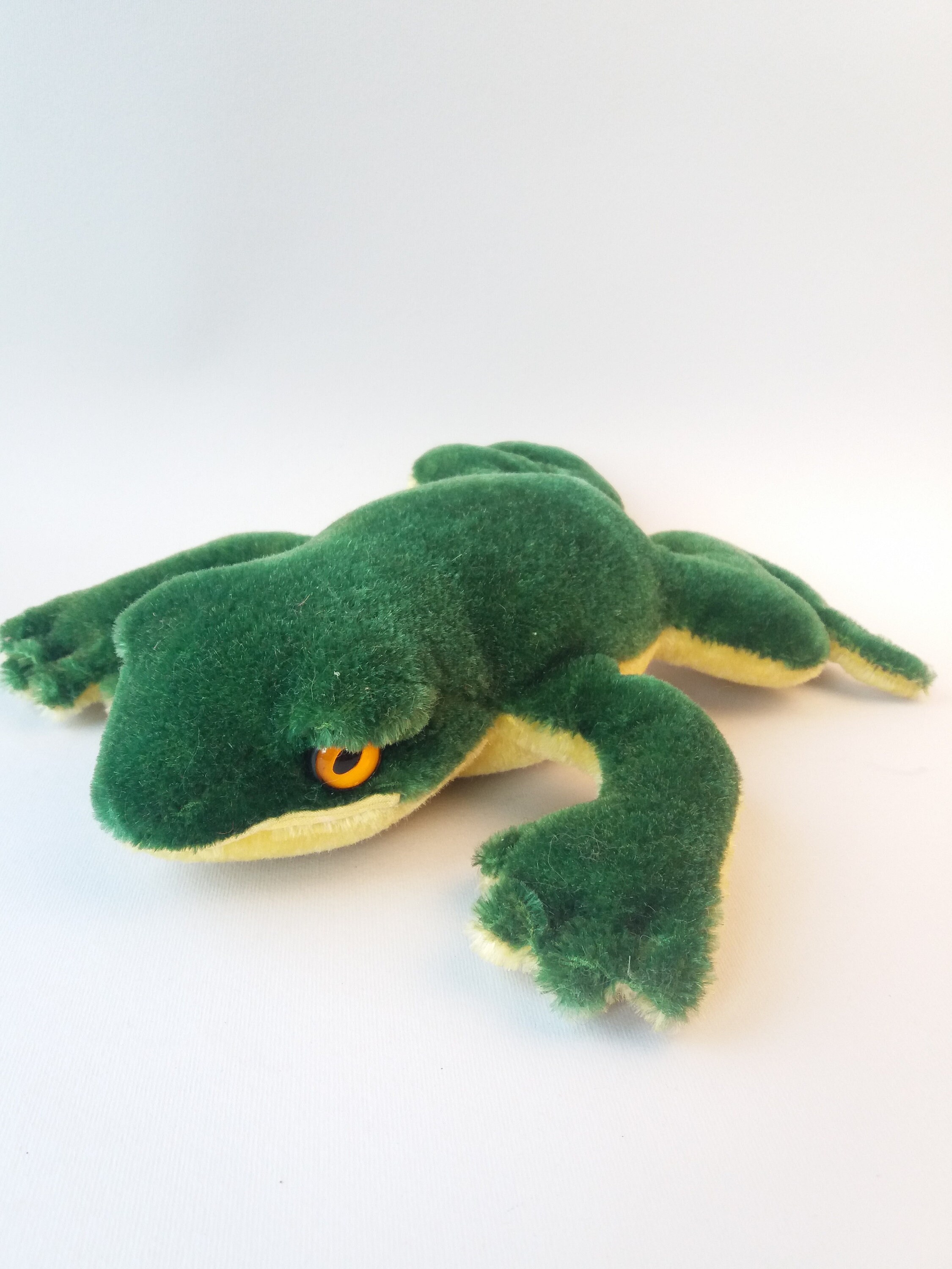 steiff frog value