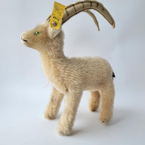 Vintage,steiff Rocky,capricorn,mountain Goat,with Button Vintage,steiff Rocky,capricorn,mountain Goat,with Button
