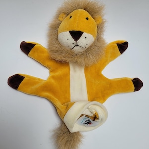 Vintage Jellycat Lion Hand Puppet Plush Toy Stuffed Animal  Retired ,Hard To Find,Puppet Theatre