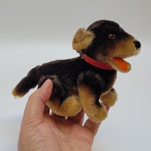 Steiff Beppo Dachsund Puppy/Dog Mohair Plush 4 inch tall,Wood Filled,Fully Jonted,Vintage 1960s,Ear Button,Original Collar,Top Condition