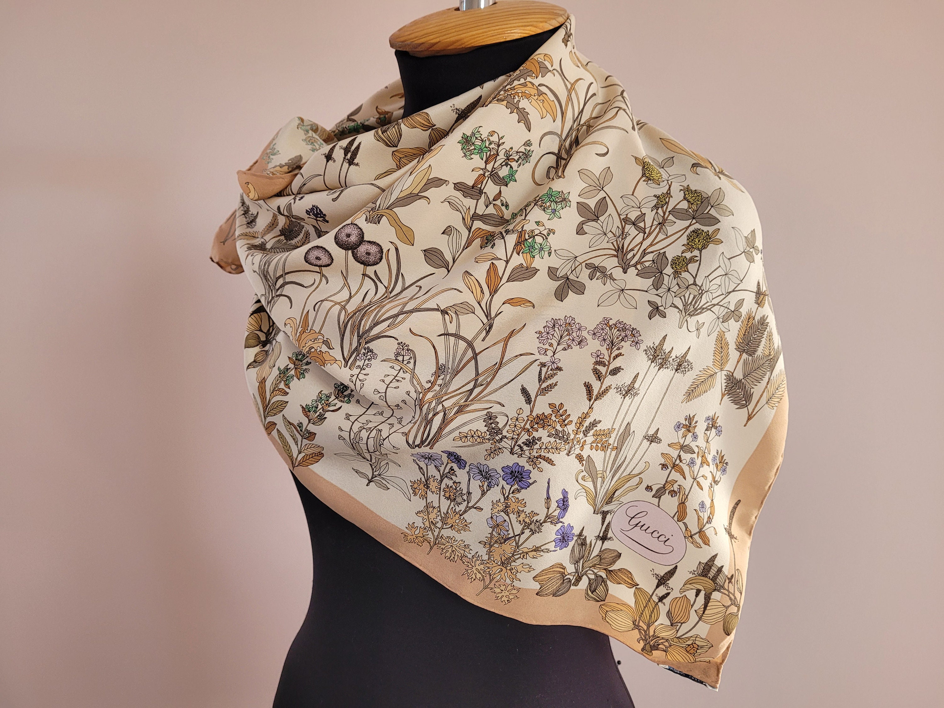 Women's Silk Scarves, Squares, Bandeaus in Luxe Prints