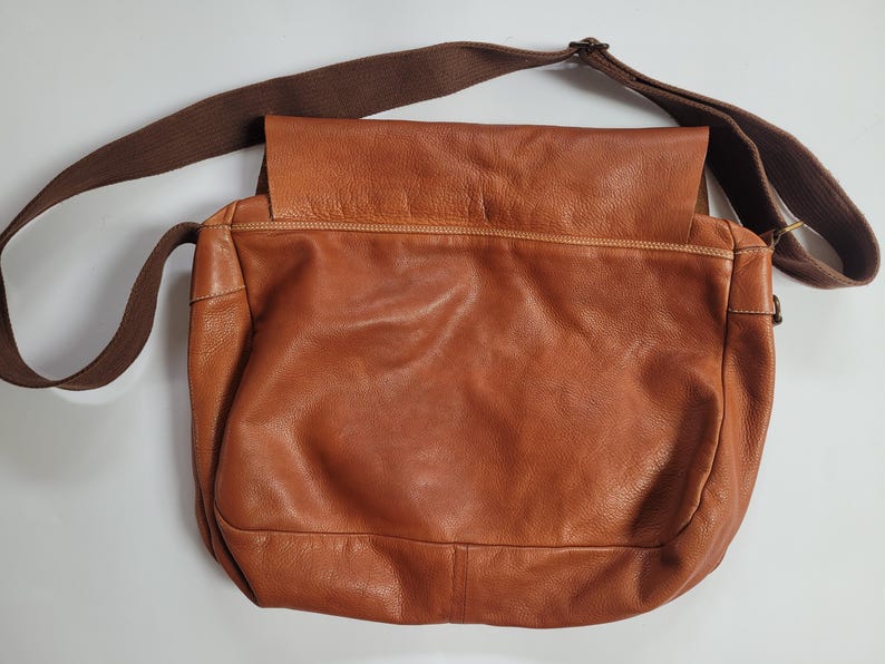 Oliver by Valentino Large Postman/Messenger Leather Bag Vintage image 8
