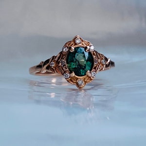 Vintage inspired Green Sapphire Engagement Ring Round Sapphire Ring 14k Rose Gold, Multi Stone Ring Unique Sapphire Ring Elegant Ring image 4