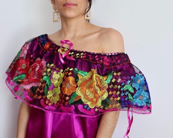 Off the shoulders Mexican Embroidered Top, Handmade Folkloric Blouse, Bohemian style blouse