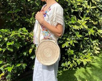 Handgeweven ronde Mexicaanse palmtas: boho-schoudertas