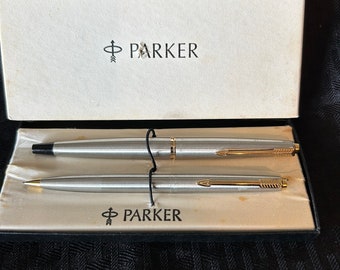 Vintage Parker 45 flighter fountain pen