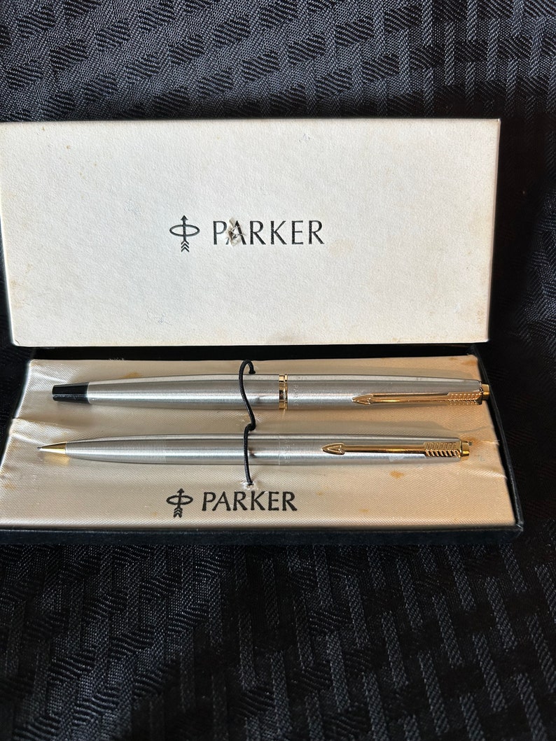 Vintage Parker 45 flighter fountain pen image 1
