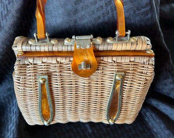 Vintage wicker purse