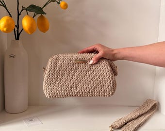 Clutch „Mia“, elegant, gehäkelt, Handmade, Häkeltasche, Handtasche