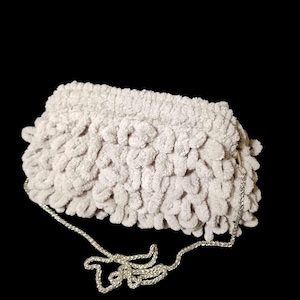 Handmade knitted Puffy bag Puffy Bag,Handmade Bag,Chunky Bag,Yarn Bag,Frame Bag Puffy Clutch bag crochet purse
