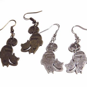 Hypoallergenic Cheshire Cat Earrings 6P