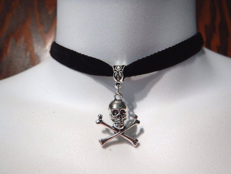 Silver Jolly Roger Skull Pendant on Velvet Choker Gothic Etsy