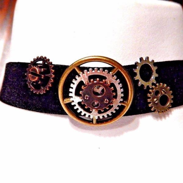 Steampunk Black Velvet Choker with Gears industrial band necklace cogs clockwork bronze silver copper 1R