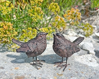 Pair of Wren Bird Garden Ornaments Outdoor Decorative British Birds Animal Ornaments
