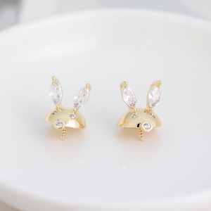 4pcs Gold Plated CZ Pave Cat Bead Cap-For Half Drilled Beads Bead Cap,Bead Cap with Peg11x12mm Fits 10-12mm Bead