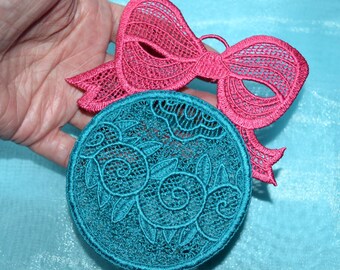 Christmas FSL Embroidery Design Christmas Ball with Ribbon Machine Embroidery, Freestanding Lace Christmas Tree Ornament
