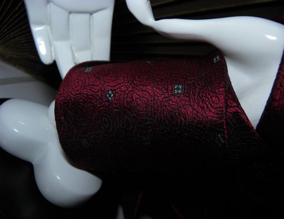 Vintage GIORGIO ARMANI NECKTIE Made In Italy Desig