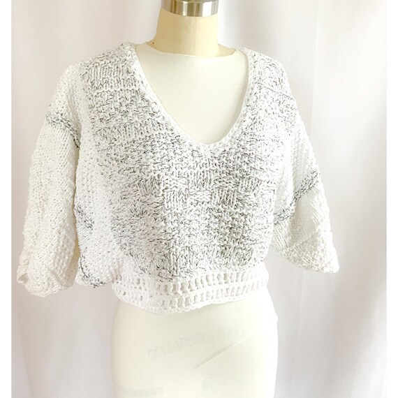 Vintage 80s/ 90s minimalist sweater, white hand kn