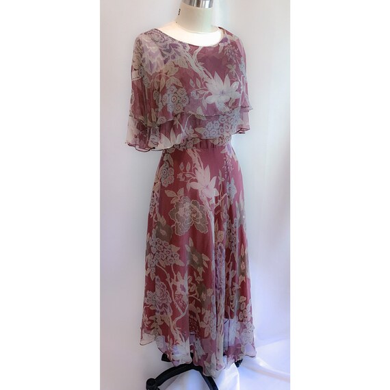 30s Floral flutter sleeve dress , with layers ,v