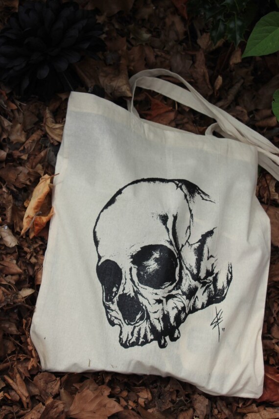 skull tote bag