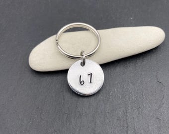 67 porte-clés, 67 cadeau, cadeau pour garçon, cadeau pour fille, cadeau d'anniversaire, cadeau tendance, cadeau de Noël, fait main