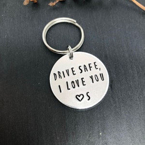 Drive safe I love you keyring, personalised gift, Father's Day gift, gift for husband, new driver gift, birthday gift, girlfriend gift