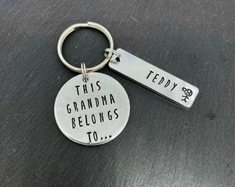 Gift for Grandma, personalised gift, Grandma gift, birthday gift, Mothers Day gift, personalised keyring, Grandma keyring, new Grandma gift