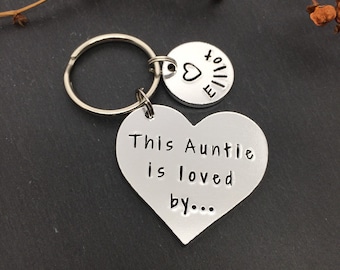 gift for auntie, auntie gift, personalised gift, auntie keyring, Mothers Day gift, personalised keyring, custom keychain, birthday gift