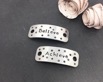 Étiquettes d'entraîneur motivantes, étiquettes d'entraîneur personnalisées, accessoire de course, étiquettes de chaussures, cadeau d'anniversaire, cadeaux pour coureurs, cadeau de Noël