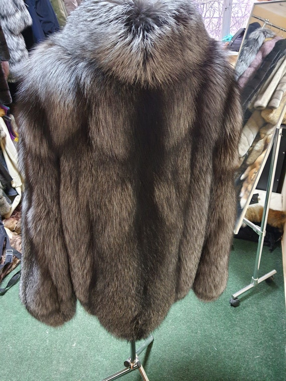 manteau renard argenté
