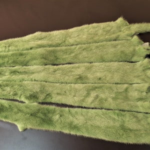 Real green mink pelt, mink pelts, green mink fur, green mink skin, mink skins, mink hide, mink, fur, paint mink, colored green mink