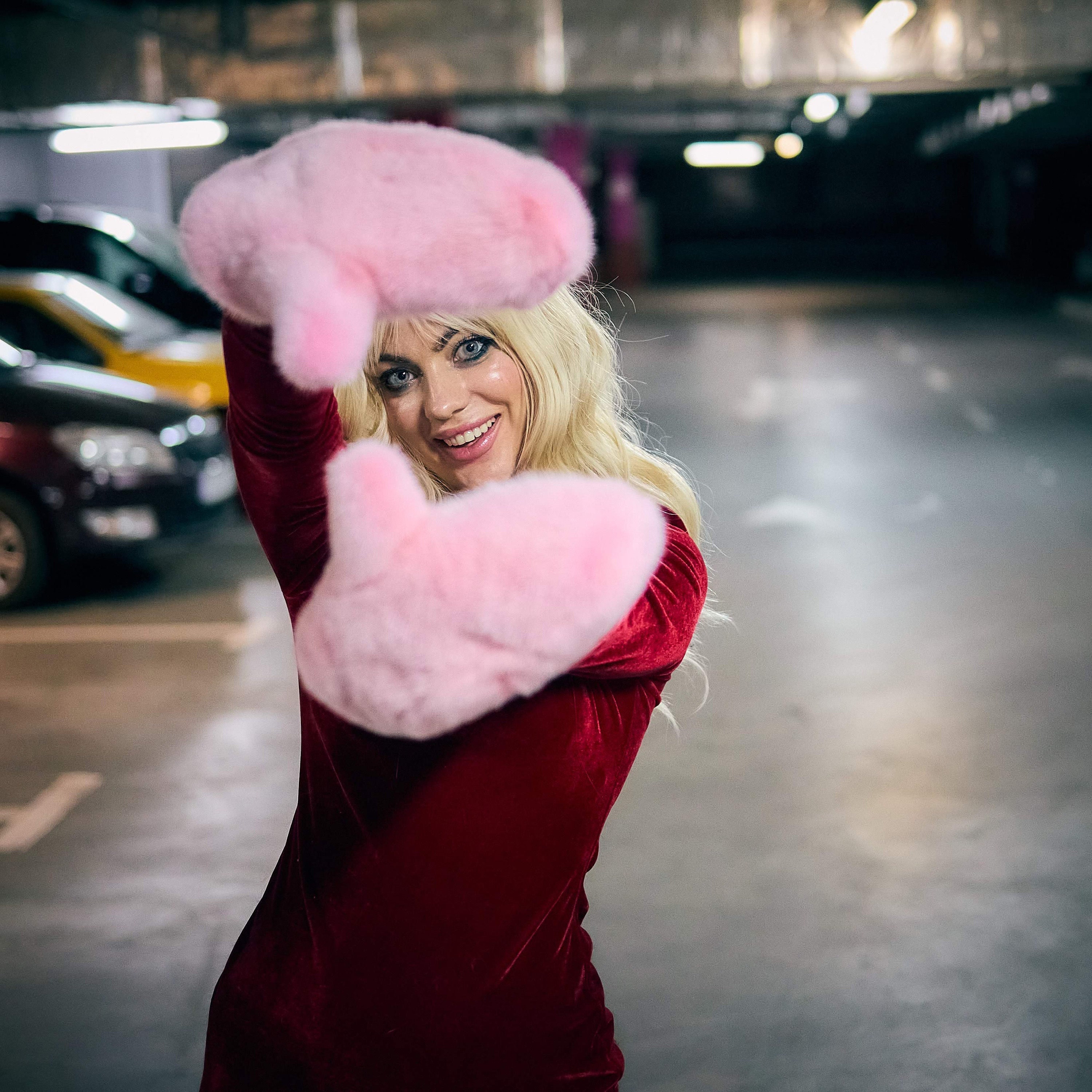 Handmade Pink Fur Mittens, Pink Fur Gloves, Pink Winter Mittens