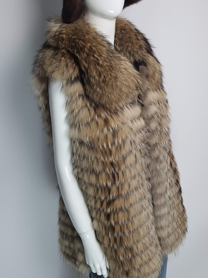 Raccoon fur vest, raccoon fur waistcoat, Fur vest for women, Luxury winter coat, raccoon fur coat, genuine raccoon fur, Real fur, Fox vest image 5