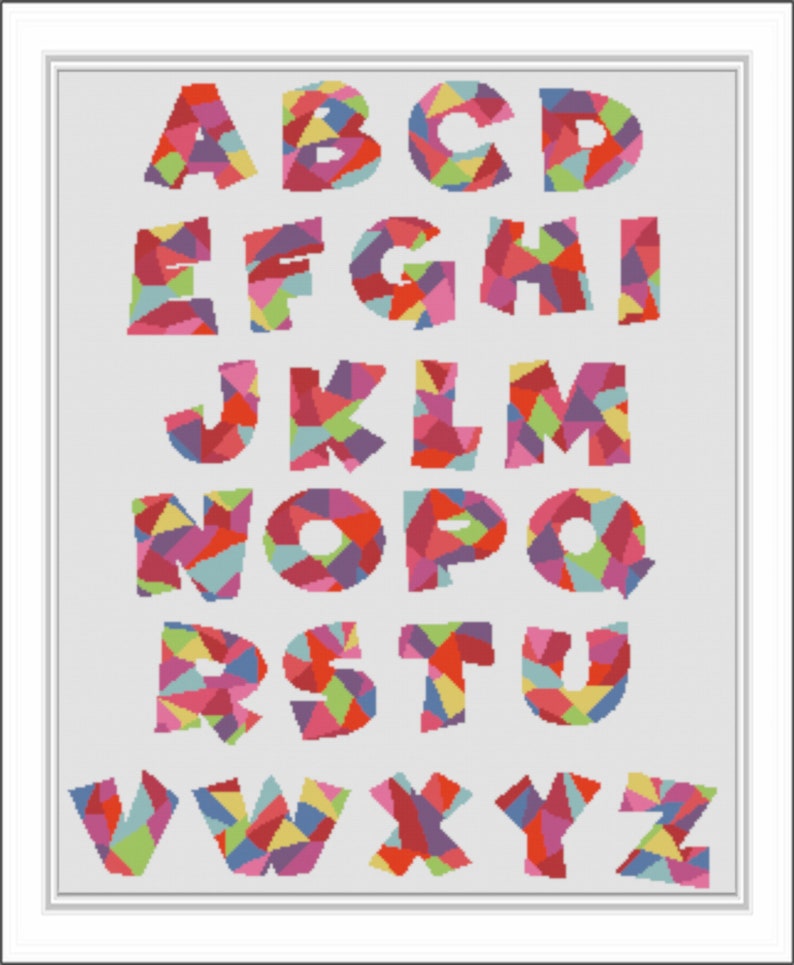 Puede incluir: Un alfabeto colorido con letras hechas de formas geom&eacute;tricas en tonos de rojo, rosa, azul, verde, amarillo y morado.