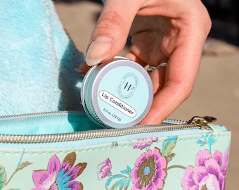 Natural Lanolin Lip Conditioner for Dry Cracked Lips