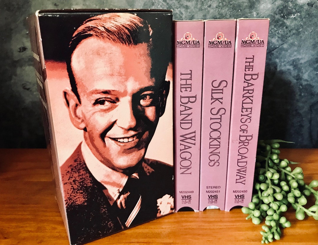 VHS Boxed Set 3 Fred Astaire Movies Ginger Rogers MCM Barkleys of Broadway Cyd Charise Silk