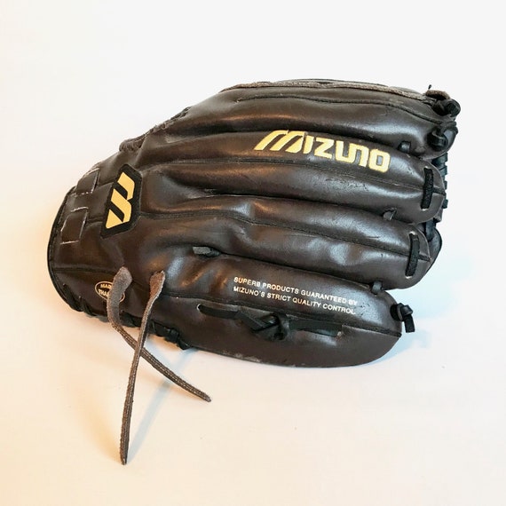 mizuno left handed glove