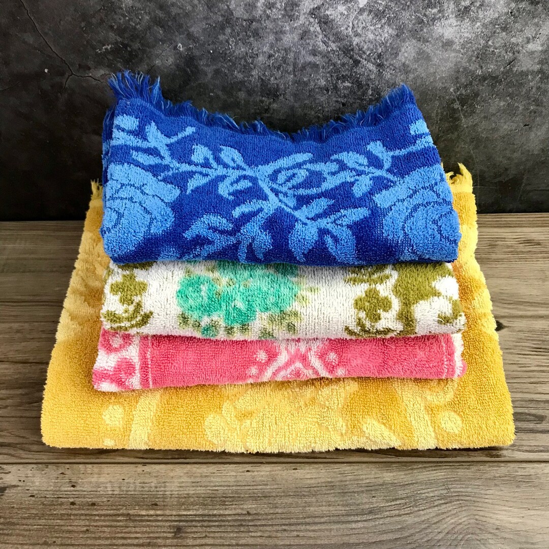 Lot of 4 Towels Vintage Floral Bath Hand Fringed Woodsonia Camtex Made in Canada Yellow Blue ...