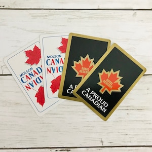 Lot de 4 cartes à jouer vintage uniques Molson Canadian Royal Reserve Whiskey Un de chaque costume Random vintage Ephemera Journal Trade Swap Card